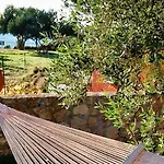 Cosseri Rossa-dorothea And Cosseri Rossa-penelope, With Own Shared Pool Vila Lixouri