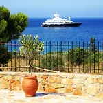 Vila Cosseri Rossa-dorothea And Cosseri Rossa-penelope, With Own Shared Pool *