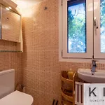 Vila Cosseri Rossa-dorothea And Cosseri Rossa-penelope, With Own Shared Pool *