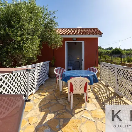 Cosseri Rossa-dorothea And Cosseri Rossa-penelope, With Own Shared Pool 릭수리