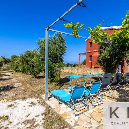 빌라 Cosseri Rossa-dorothea And Cosseri Rossa-penelope, With Own Shared Pool 릭수리