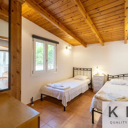 Cosseri Rossa-dorothea And Cosseri Rossa-penelope, With Own Shared Pool 빌라 *