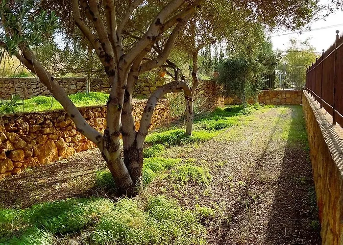 Vila Cosseri Rossa-dorothea And Cosseri Rossa-penelope, With Own Shared Pool