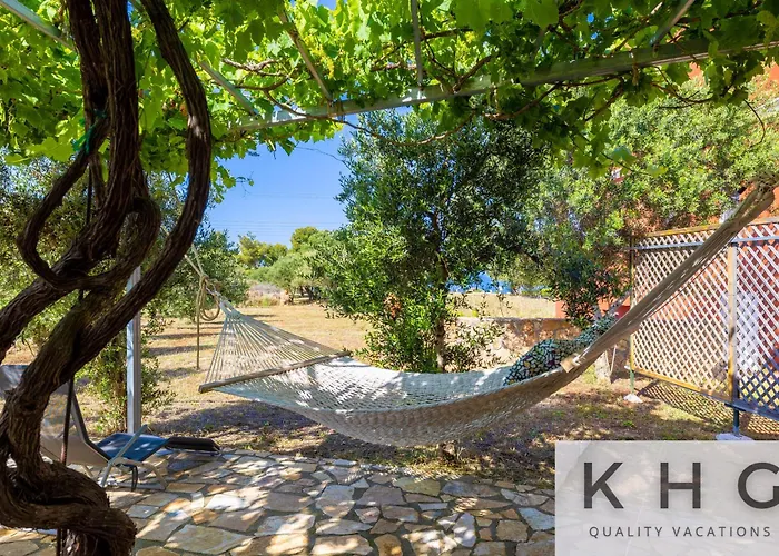 Cosseri Rossa-dorothea And Cosseri Rossa-penelope, With Own Shared Pool