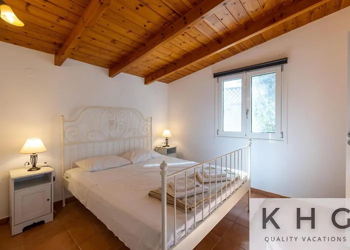 Cosseri Rossa-dorothea And Cosseri Rossa-penelope, With Own Shared Pool Lixouri